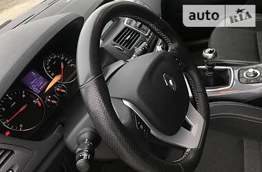 Хэтчбек Renault Laguna 2010 в 