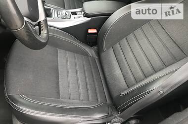 Хэтчбек Renault Laguna 2010 в 