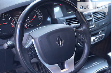 Ліфтбек Renault Laguna 2013 в 
