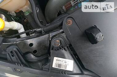 Хетчбек Renault Laguna 2009 в 