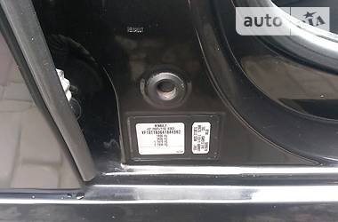 Хетчбек Renault Laguna 2009 в 