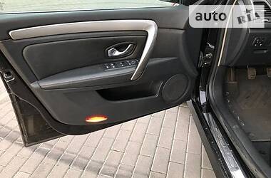 Хетчбек Renault Laguna 2011 в 