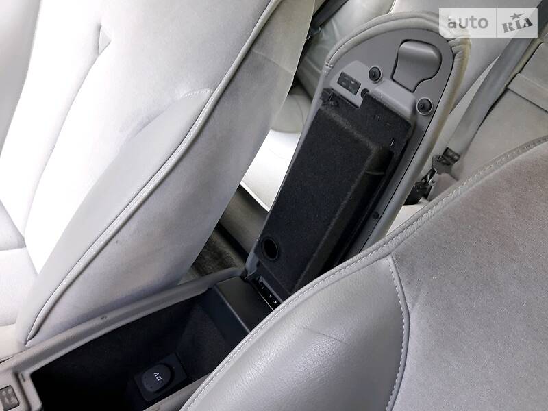 Хетчбек Renault Laguna 2002 в Полтаві фото 79 Хетчбек Renault Laguna 2002 в Полтаві