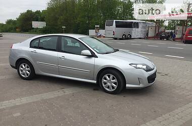 Хетчбек Renault Laguna 2009 в 