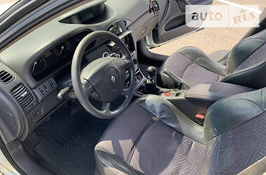 Хэтчбек Renault Laguna 2002 в Одессе