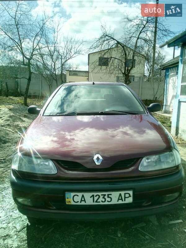 Хетчбек Renault Laguna 1996 в Жашківу