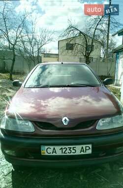 Хетчбек Renault Laguna 1996 в Жашківу