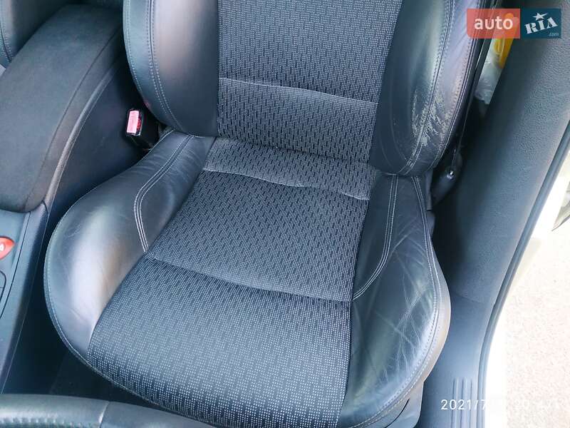 Универсал Renault Laguna 2006 в Львове