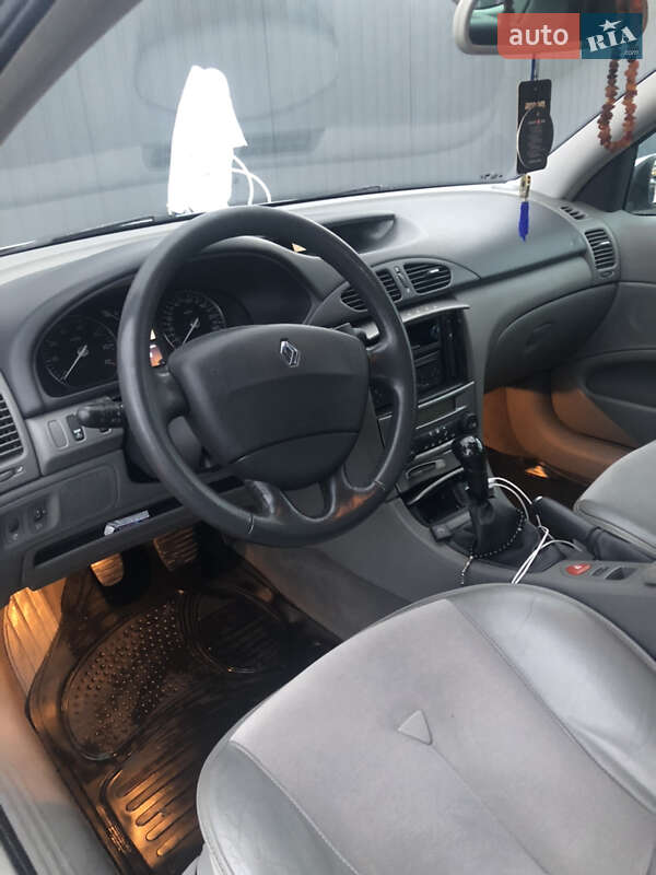Лифтбек Renault Laguna 2002 в Харькове фото 6 Лифтбек Renault Laguna 2002 в Харькове