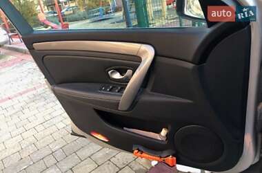 Універсал Renault Laguna 2012 в 