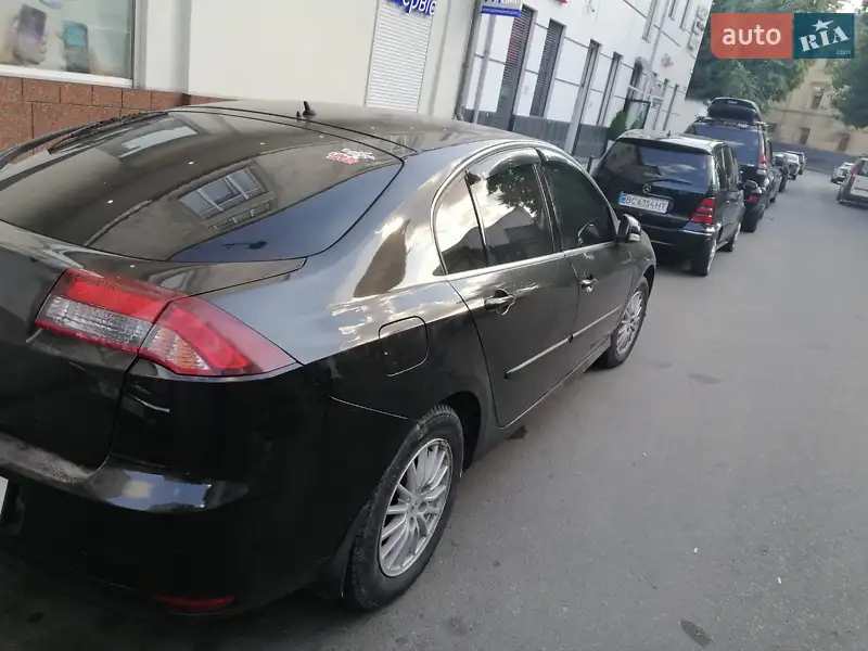 Renault Laguna