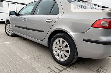 Хэтчбек Renault Laguna 2007 в 