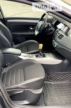 Универсал Renault Laguna 2014 в 