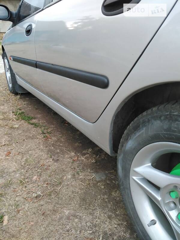Лифтбек Renault Laguna 1996 в Ивано-Франковске фото 29 Лифтбек Renault Laguna 1996 в Ивано-Франковске