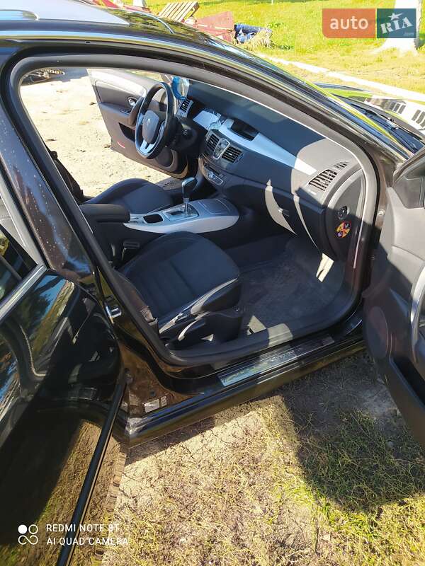 Универсал Renault Laguna 2009 в Глухове
