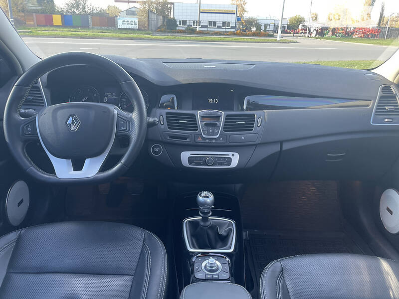 Лифтбек Renault Laguna 2014 в Сумах