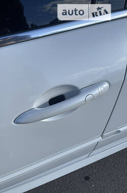 Лифтбек Renault Laguna 2014 в 