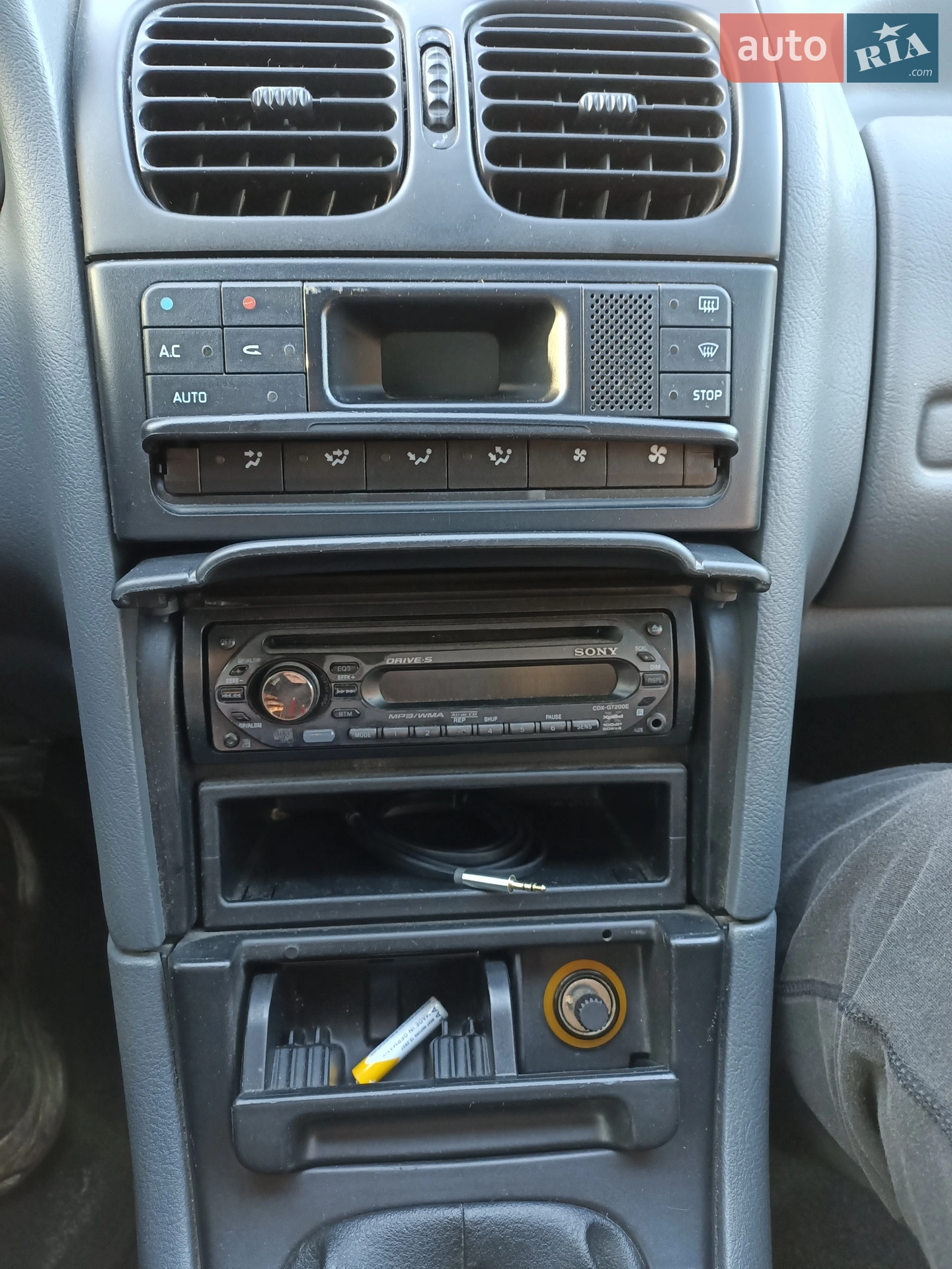 Renault Laguna 1997 VIN VF1B560KC16412873 фото оголошення 12 з 14