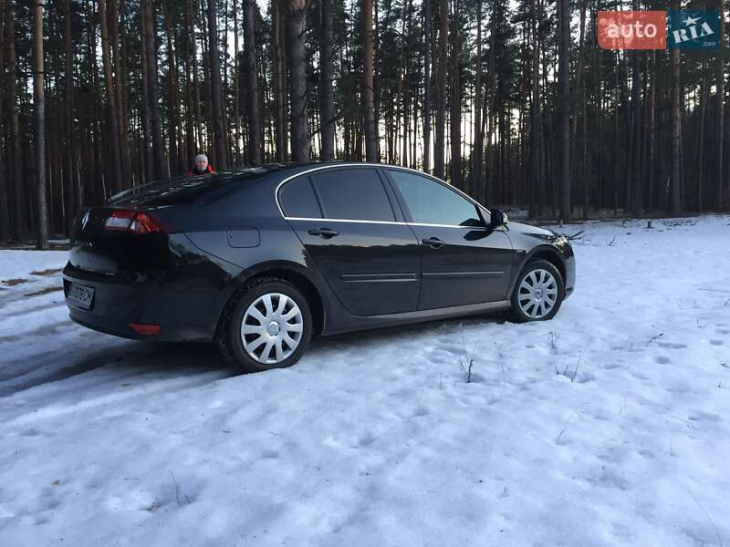 Ліфтбек Renault Laguna 2014 в Гадячі