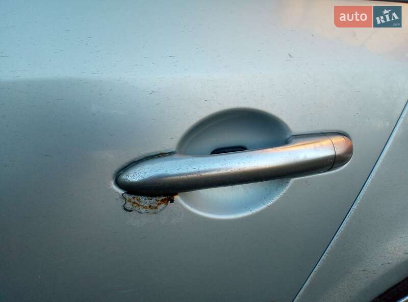 Универсал Renault Laguna 2001 в Подольске