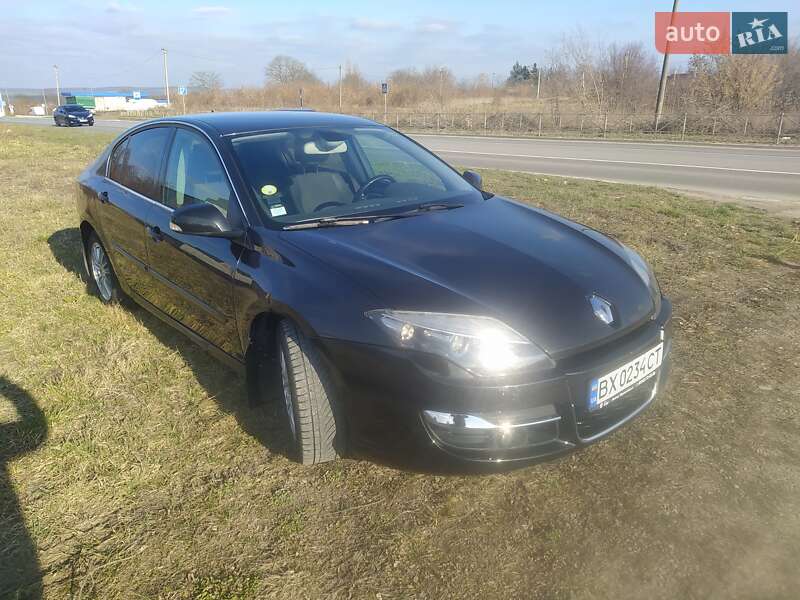 Лифтбек Renault Laguna 2012 в Каменец-Подольском