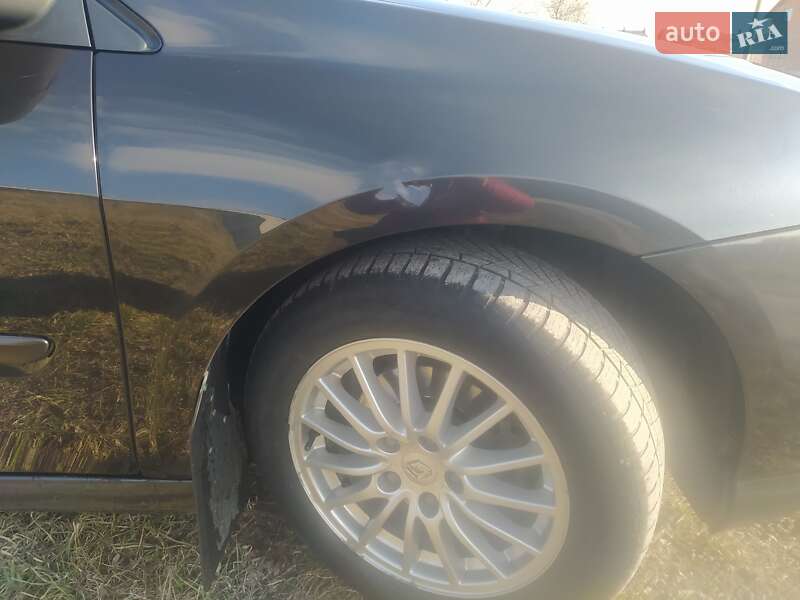 Лифтбек Renault Laguna 2012 в Каменец-Подольском