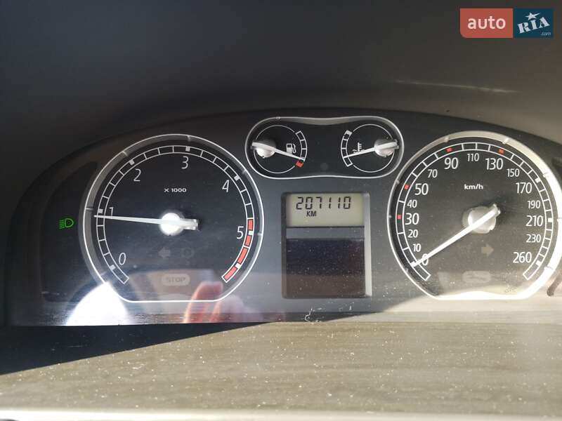 Універсал Renault Laguna 2007 в Києві фото 10 Універсал Renault Laguna 2007 в Києві