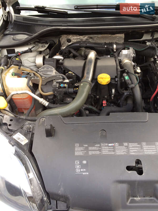 Универсал Renault Laguna 2013 в Запорожье фото 21 Универсал Renault Laguna 2013 в Запорожье