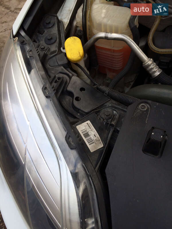 Универсал Renault Laguna 2013 в Запорожье фото 26 Универсал Renault Laguna 2013 в Запорожье