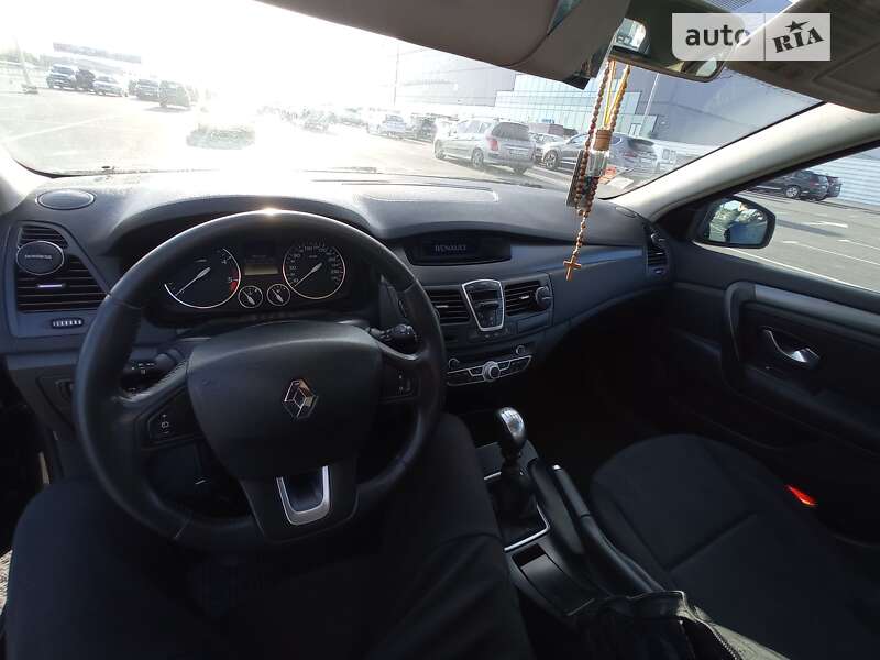 Лифтбек Renault Laguna 2009 в Стрые