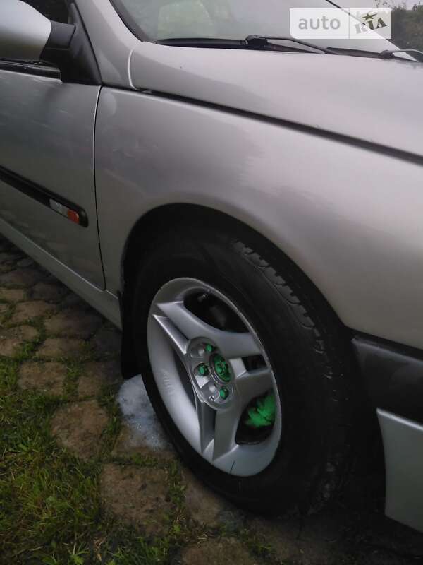 Лифтбек Renault Laguna 1996 в Ивано-Франковске фото 16 Лифтбек Renault Laguna 1996 в Ивано-Франковске