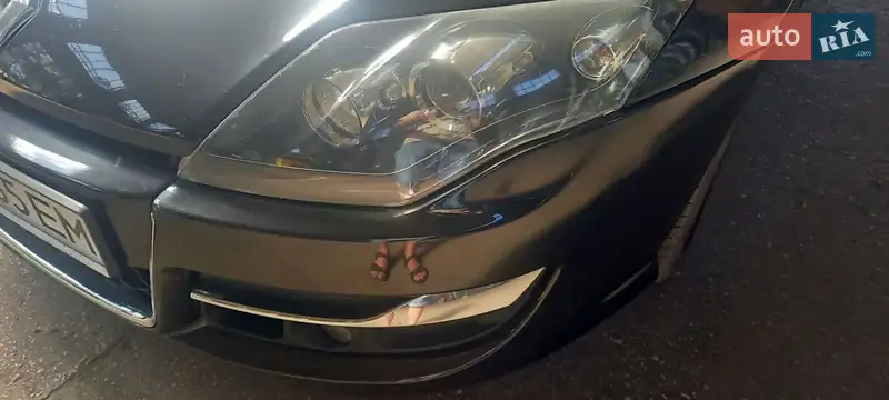 Renault Laguna