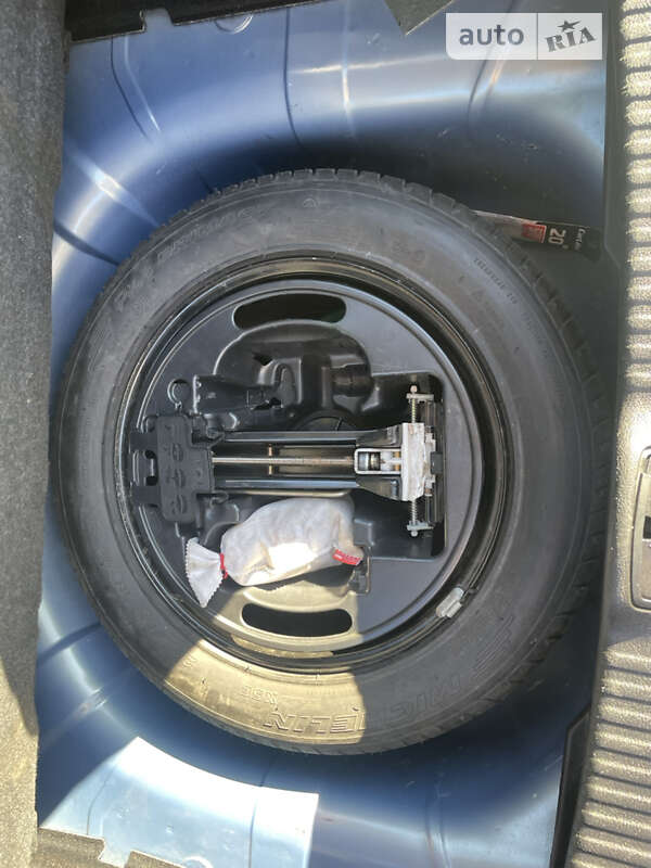 Лифтбек Renault Laguna 2005 в Черкассах