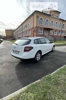 Универсал Renault Laguna 2011 в Умани