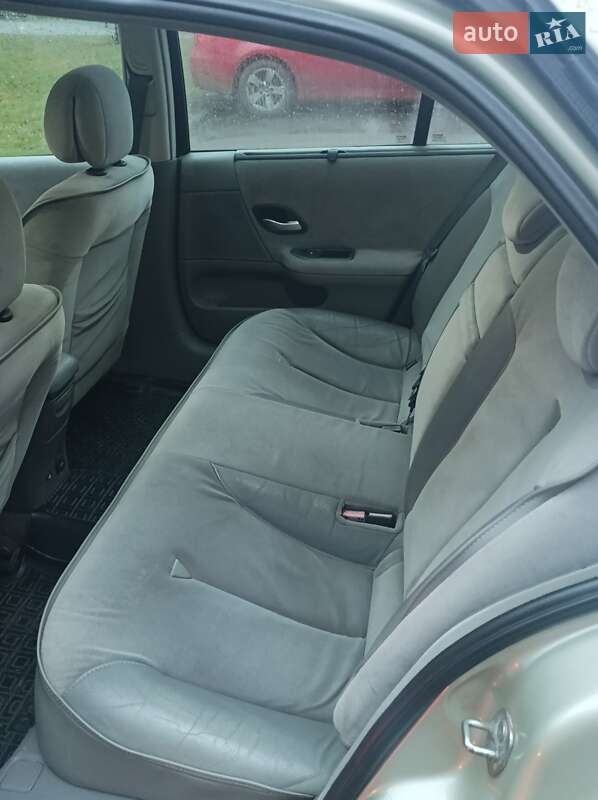 Лифтбек Renault Laguna 2002 в Хмельницком