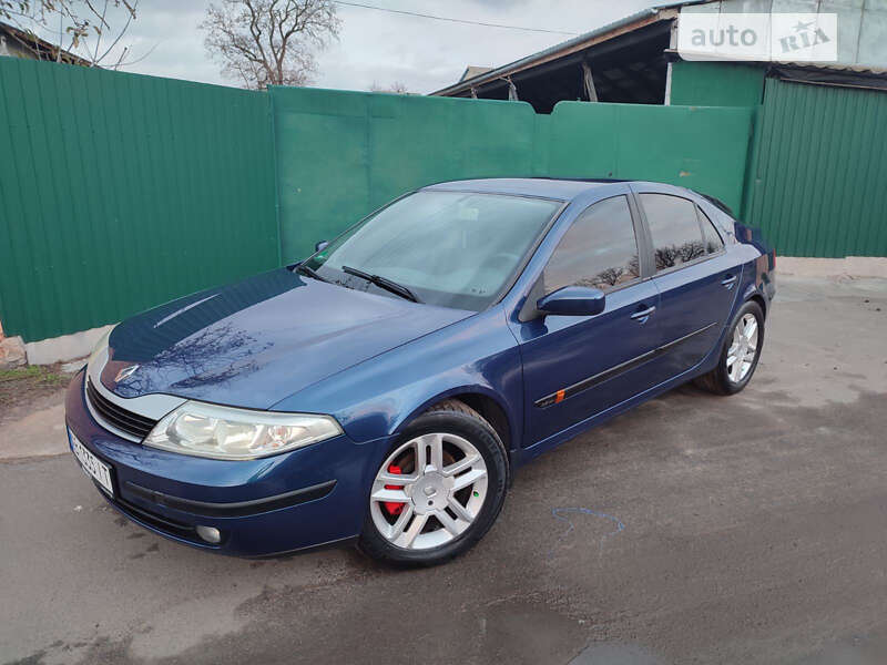 Лифтбек Renault Laguna 2003 в Борисполе