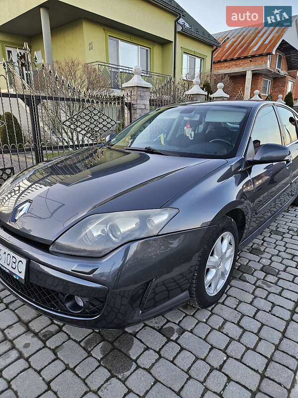 Лифтбек Renault Laguna 2009 в Виноградове