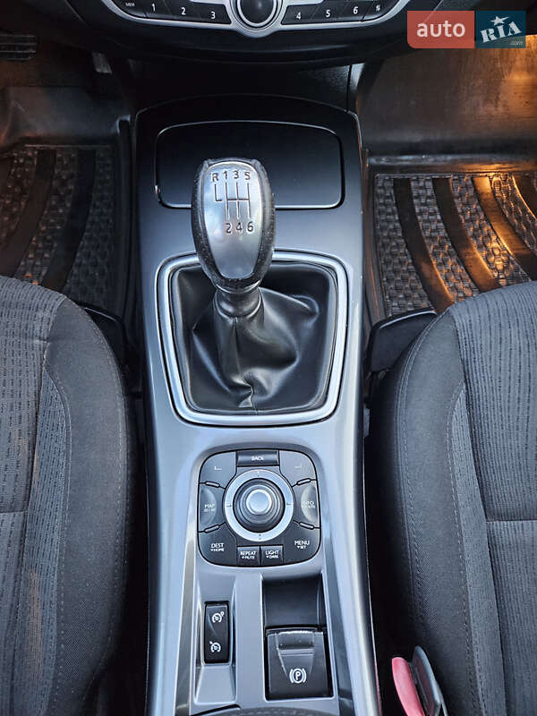 Лифтбек Renault Laguna 2009 в Виноградове