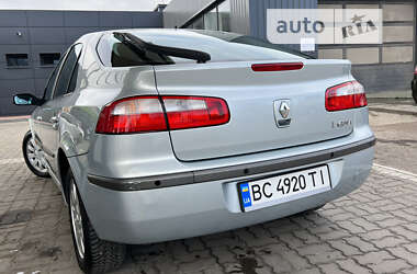 Лифтбек Renault Laguna 2004 в Дрогобыче