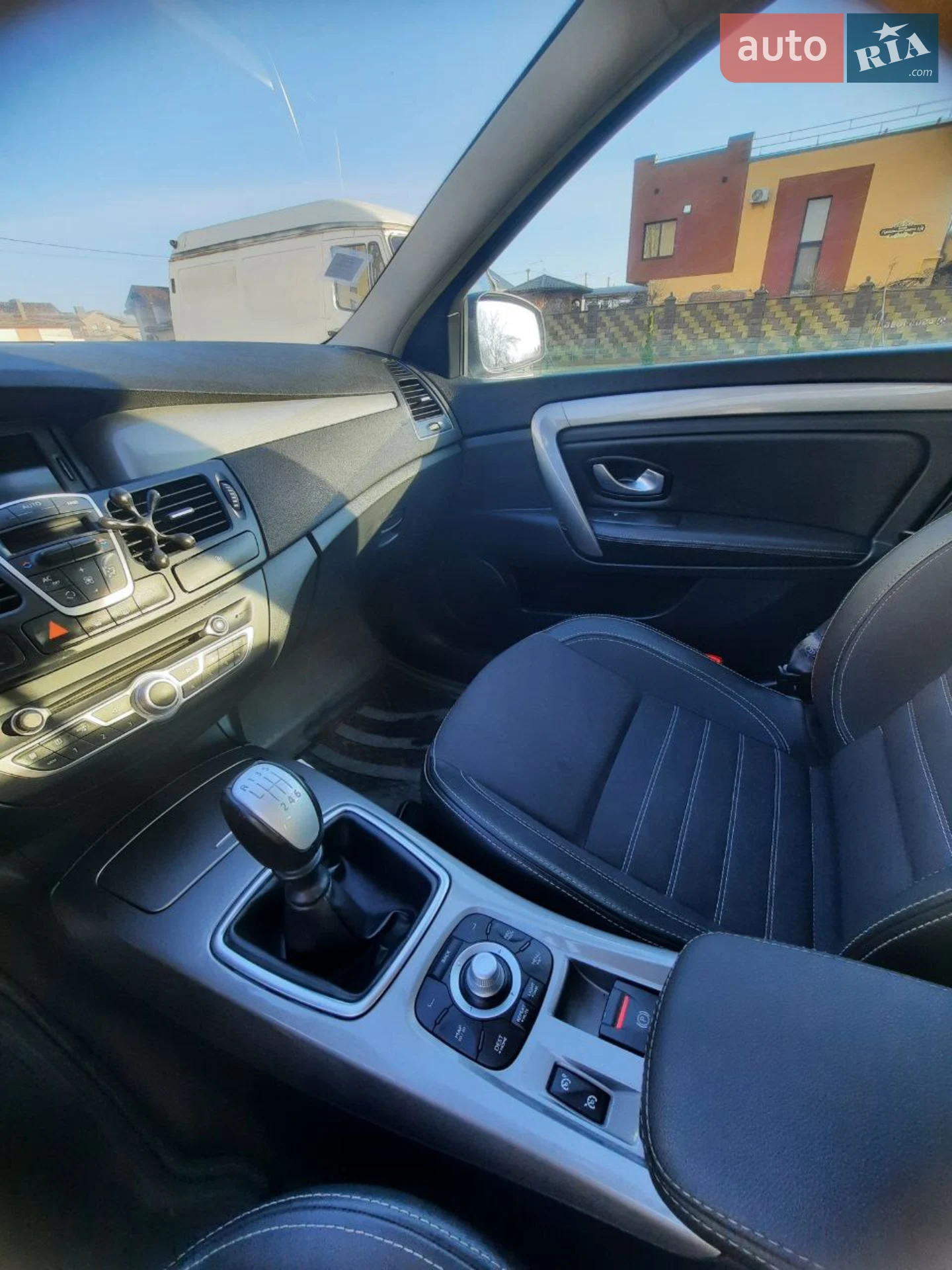 2011 Renault Laguna - мініатюра 12