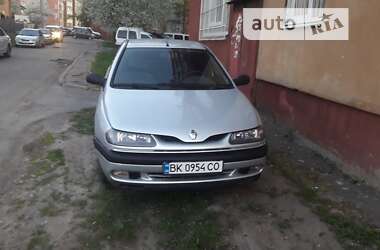 Ліфтбек Renault Laguna 1995 в Львові