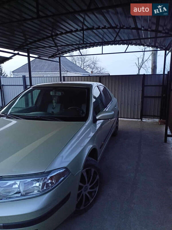 Лифтбек Renault Laguna 2002 в Первомайске