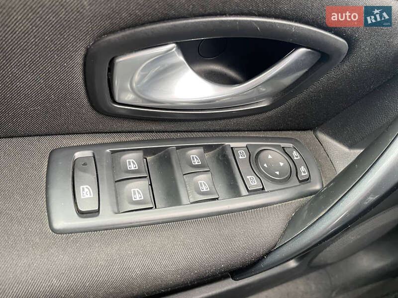 Универсал Renault Laguna 2010 в Костополе