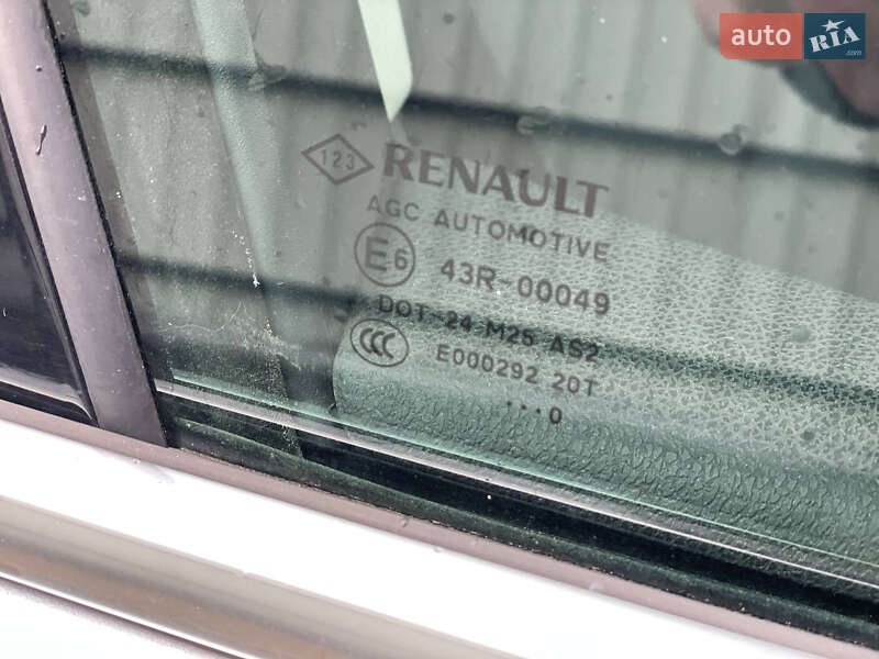 Универсал Renault Laguna 2010 в Костополе