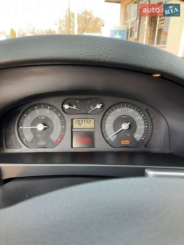 Універсал Renault Laguna 2005 в Чугуєві