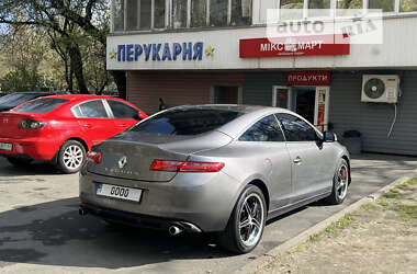 Купе Renault Laguna 2010 в Киеве