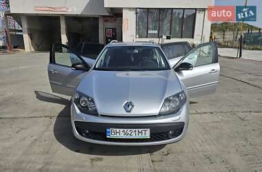 Универсал Renault Laguna 2011 в 