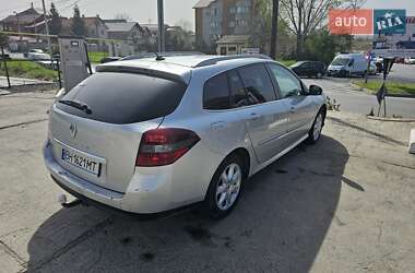 Универсал Renault Laguna 2011 в 