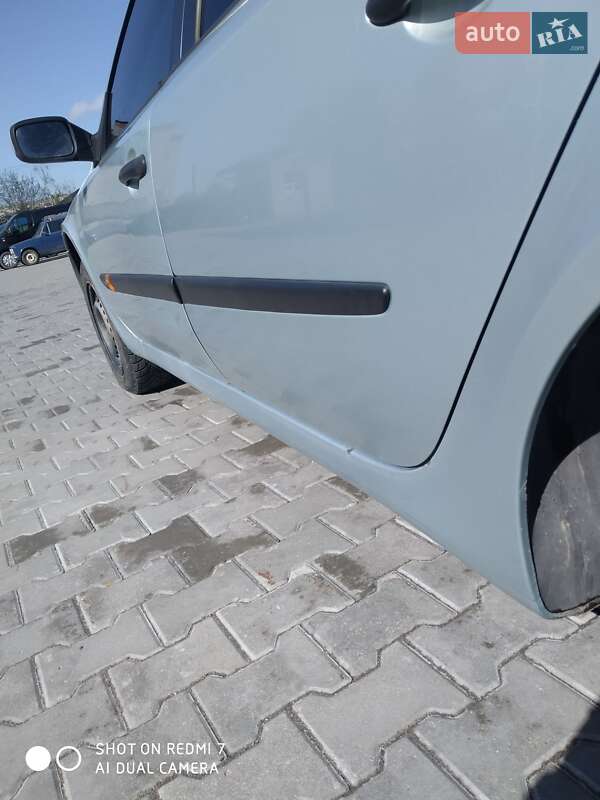 Лифтбек Renault Laguna 2001 в Староконстантинове фото 20 Лифтбек Renault Laguna 2001 в Староконстантинове