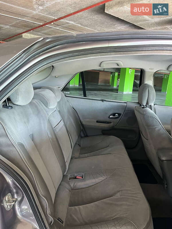 Лифтбек Renault Laguna 2001 в Львове фото 8 Лифтбек Renault Laguna 2001 в Львове